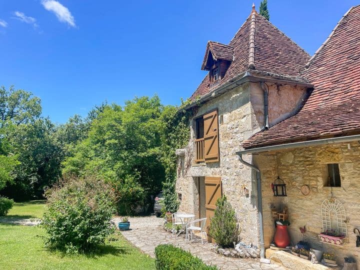 4 bedrooms house for sale in  France