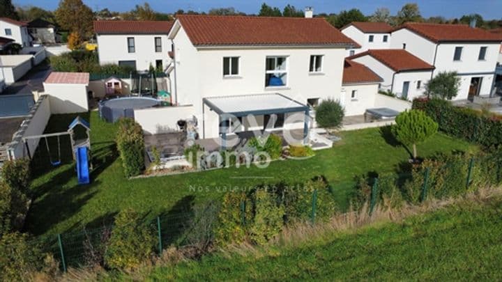 4 bedrooms house for sale in Monthieux, France