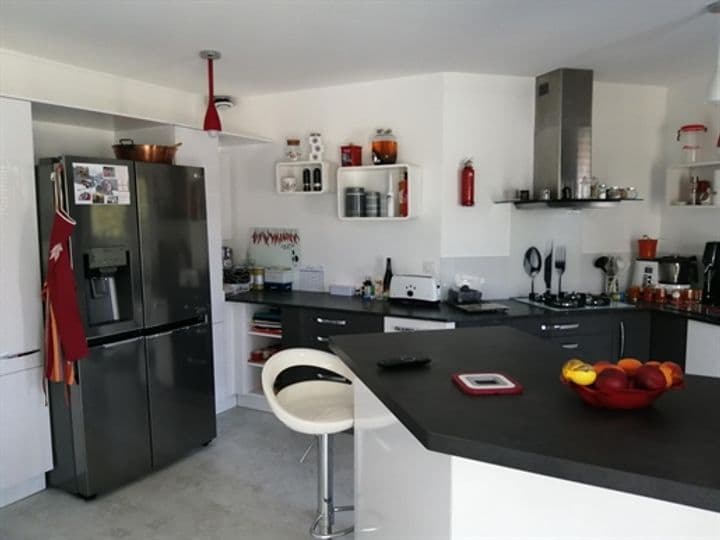 5 bedrooms house for sale in Bourg-de-Peage, France