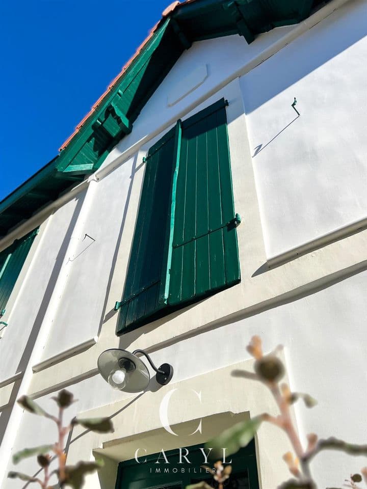 3 bedrooms house for sale in Biarritz, France