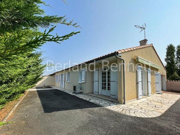 3 bedrooms house for sale in Sauze Vaussais, France