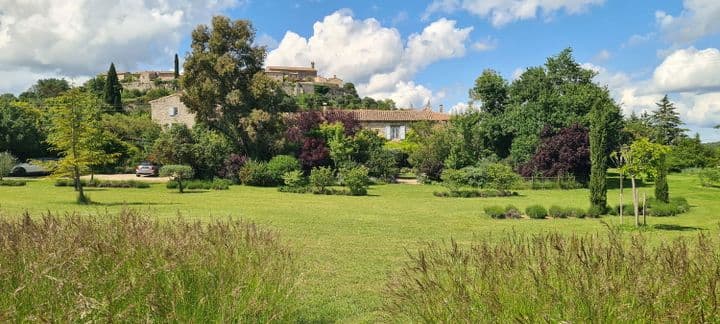 7 bedrooms house for sale in  France