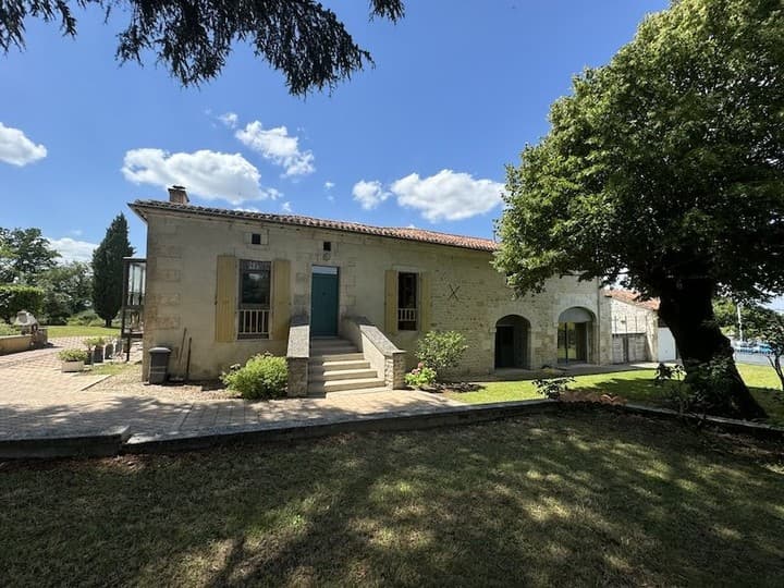 4 bedrooms house for sale in Charente (16), France
