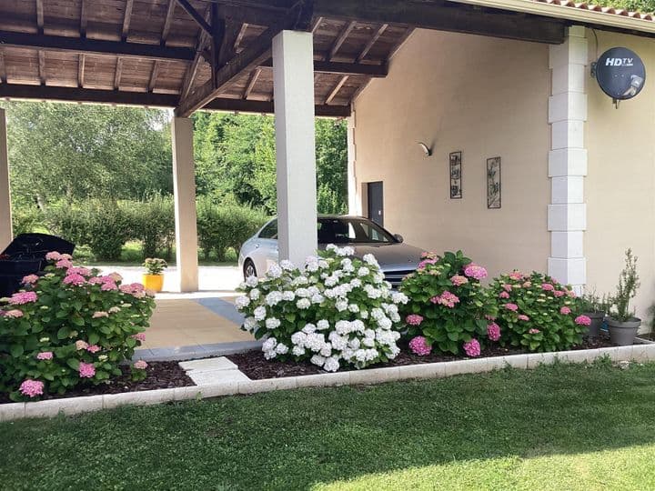 4 bedrooms house for sale in Edon, France