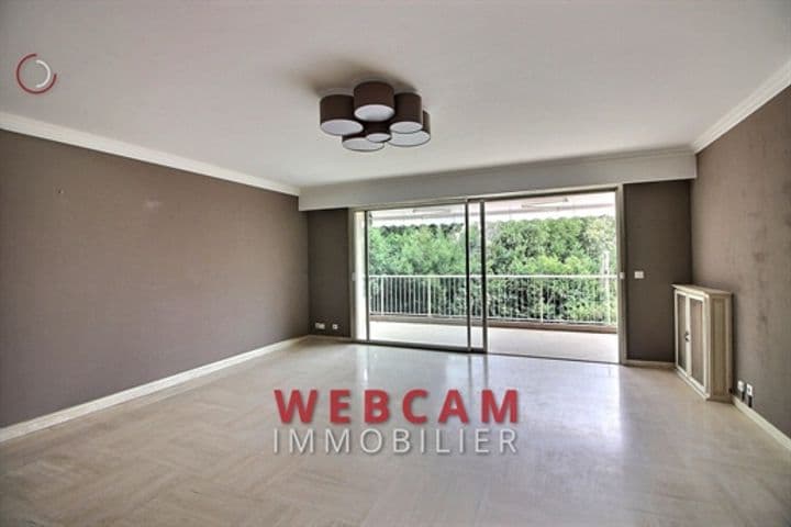 2 bedrooms apartment for sale in Cannes, France