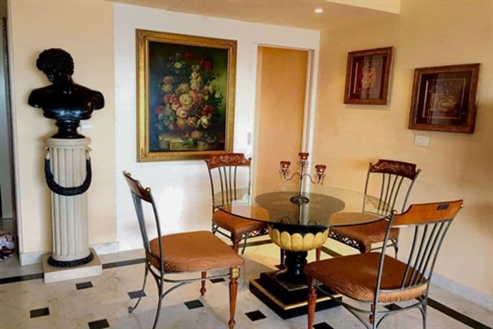 2 bedrooms apartment for sale in Beausoleil, France