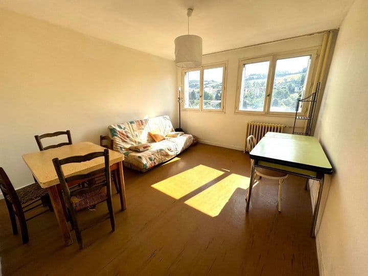 1 bedroom house for sale in AURILLAC, France