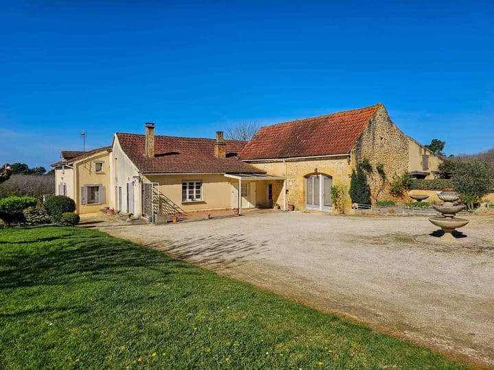 5 bedrooms house for sale in Sarlat-la-Caneda, France