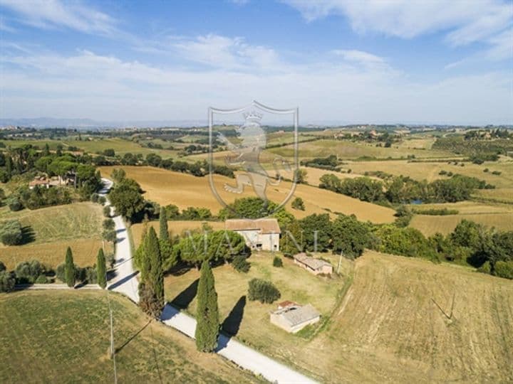 House for sale in Castiglione del Lago, Italy