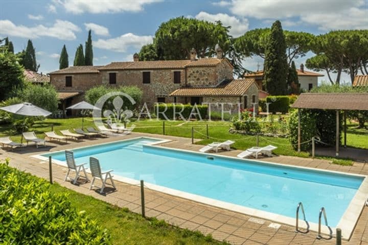 House for sale in Castiglione del Lago, Italy