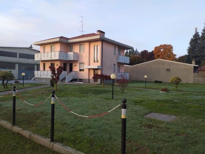 6 bedrooms house for sale in Solbiate Olona, Italy