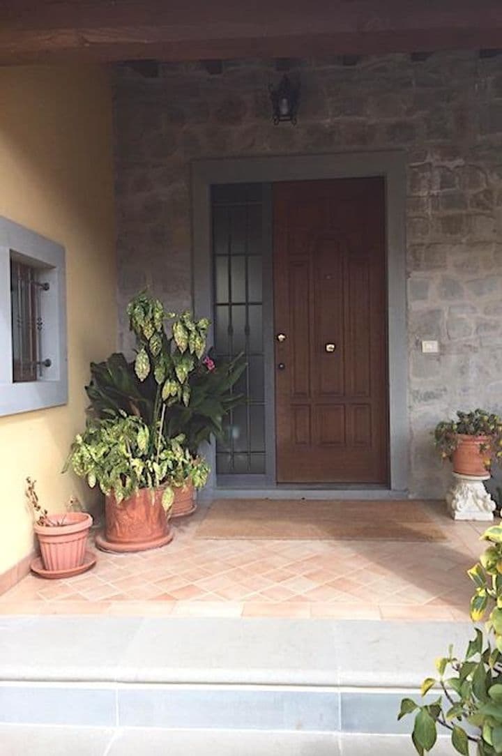 House for sale in Lisciano Niccone, Italy