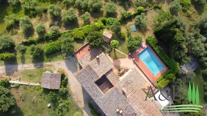 House for sale in Siena, Italy