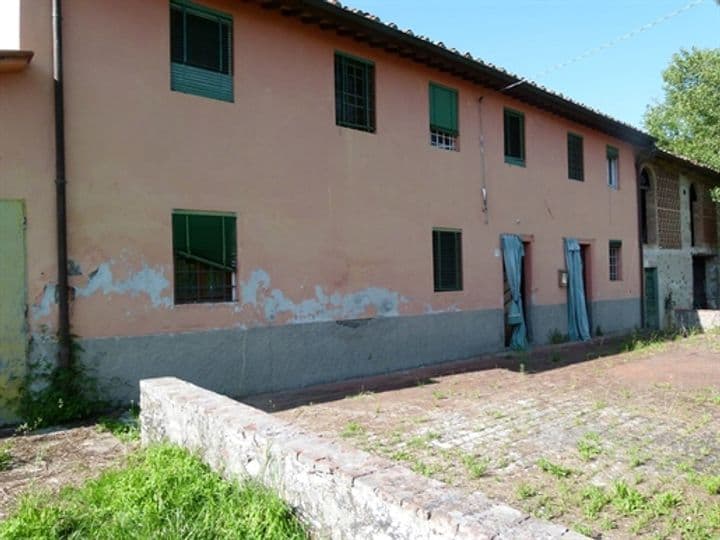 House for sale in Capannori, Italy