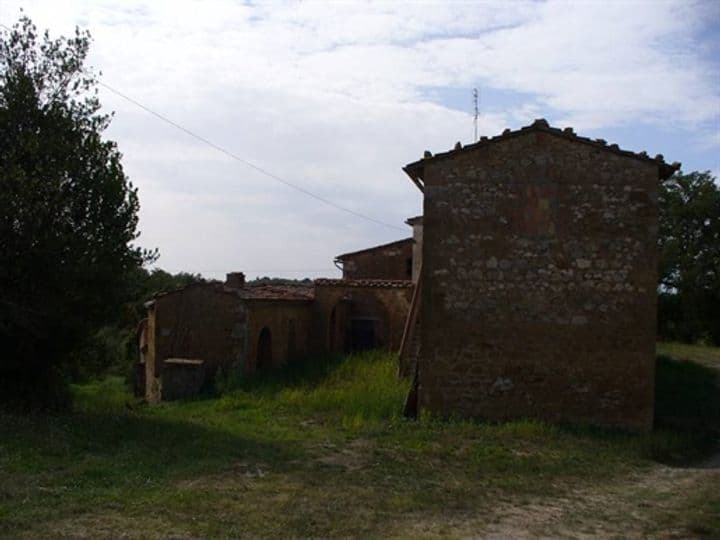 House for sale in Torrita di Siena, Italy
