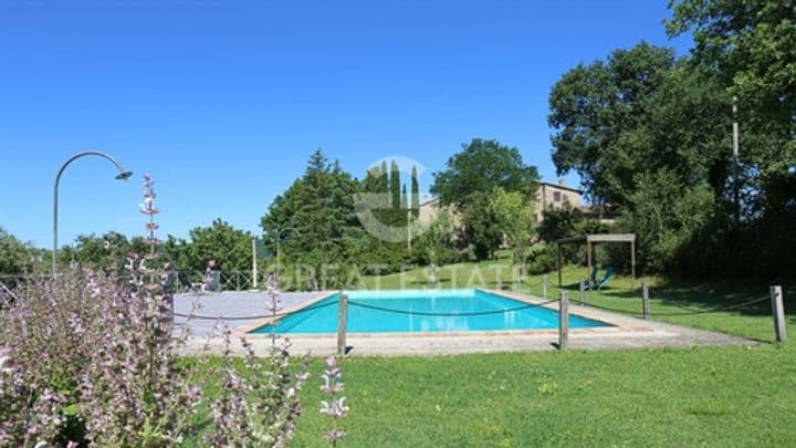 11 bedrooms house for sale in San Venanzo, Italy