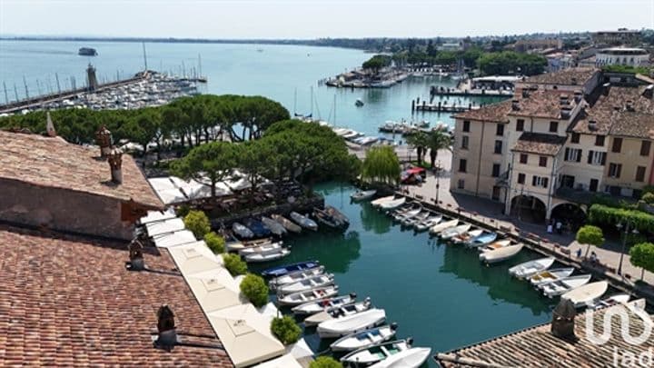 2 bedrooms apartment for sale in Desenzano del Garda, Italy