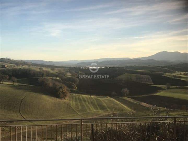 5 bedrooms house for sale in Castiglione del Lago, Italy