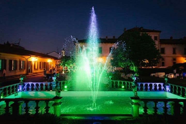 House for sale in Vittuone, Italy