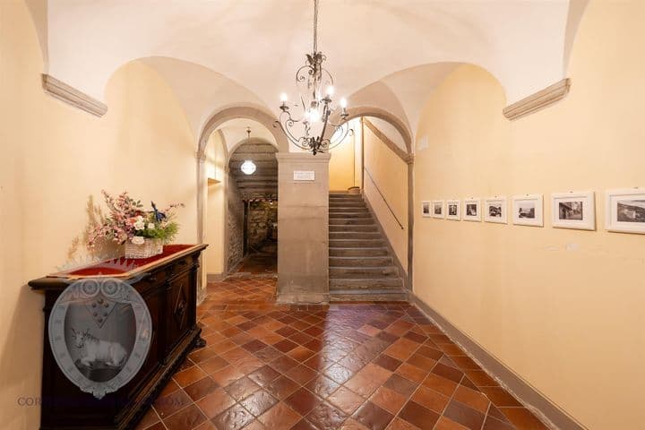 2 bedrooms apartment for sale in Cortona, Italy