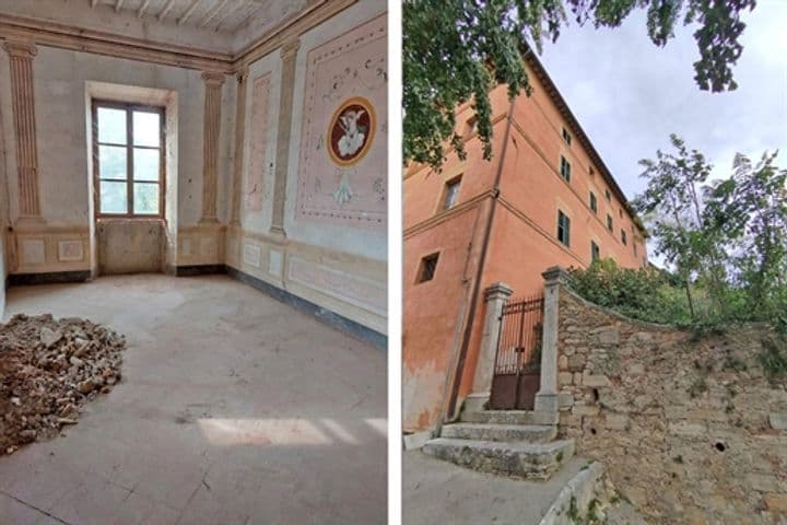 House for sale in Rapolano Terme, Italy