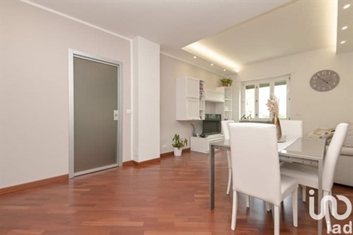 2 bedrooms apartment for sale in Turin, Italy