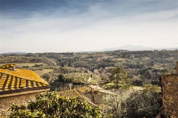 Apartment for sale in Montalcino, Italy