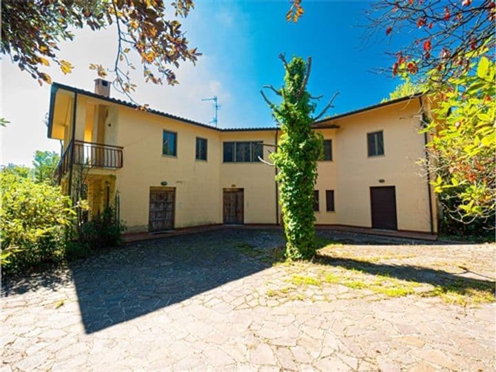 7 bedrooms house for sale in Perugia, Italy