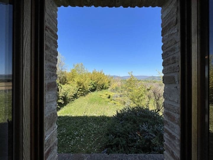 4 bedrooms house for sale in Cortona, Italy