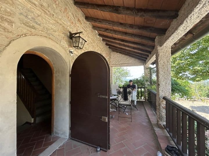 7 bedrooms house for sale in Arezzo, Italy