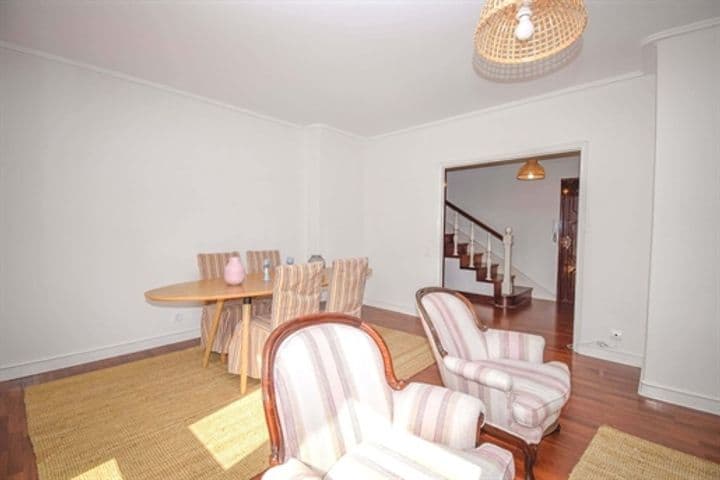 2 bedrooms house for sale in Lisbon, Portugal