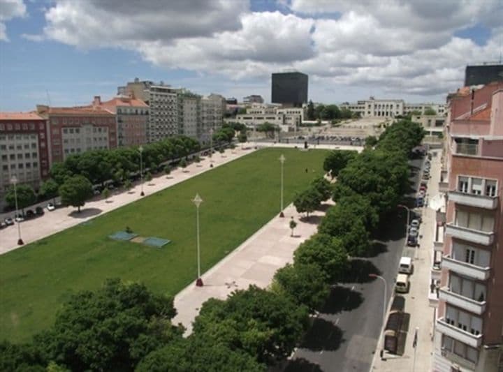 Building for sale in Lisbon, Portugal