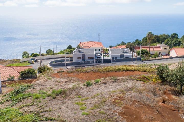 Building for sale in Prazeres, Portugal