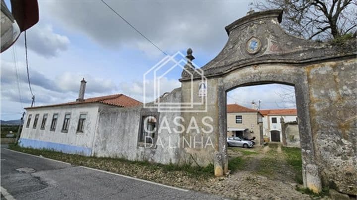 House for sale in Santo Quintino, Portugal