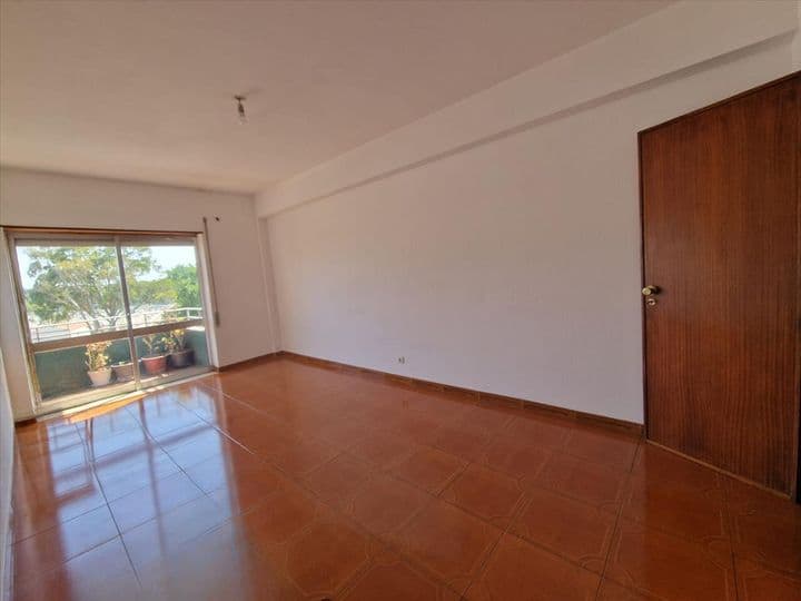 2 bedrooms apartment for sale in Marinha Grande, Portugal