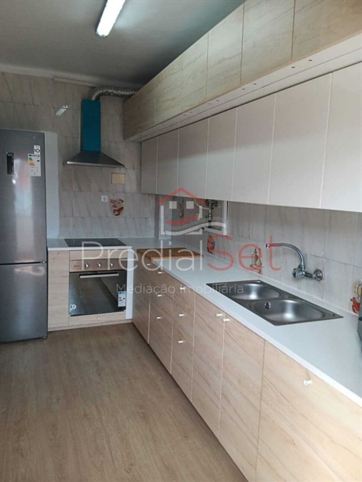 4 bedrooms apartment for sale in Almada, Cova da Piedade, Pragal e Cacilhas, Portugal