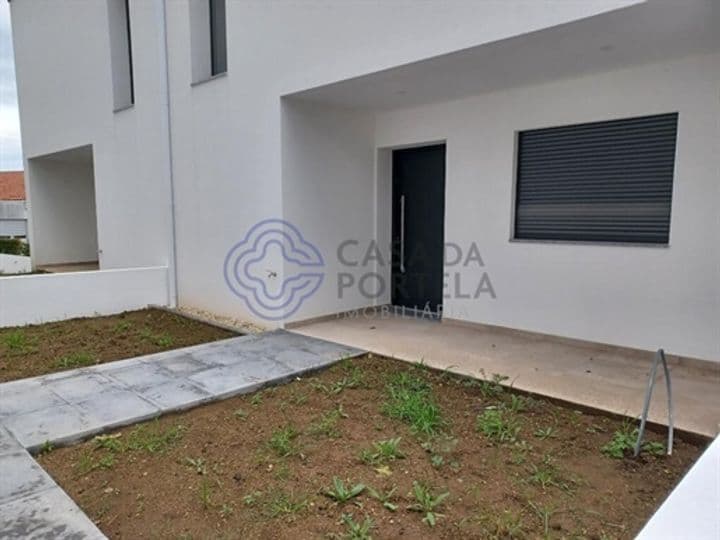 House for sale in Oliveira (Santa Maria), Portugal