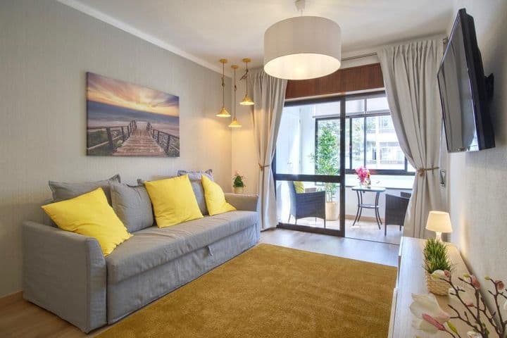 2 bedrooms apartment for sale in Quarteira, Portugal