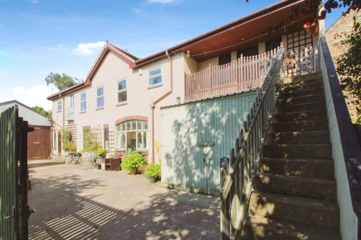 4 bedrooms house for sale in Rotherham, United Kingdom