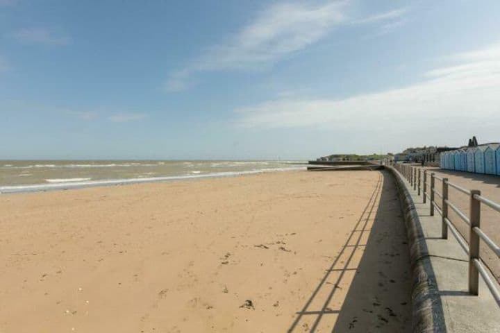 1 bedroom apartment for sale in Westgate-On-Sea, United Kingdom