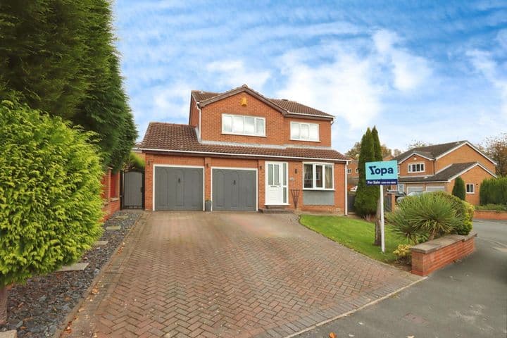 4 bedrooms house for sale in Wakefield, United Kingdom