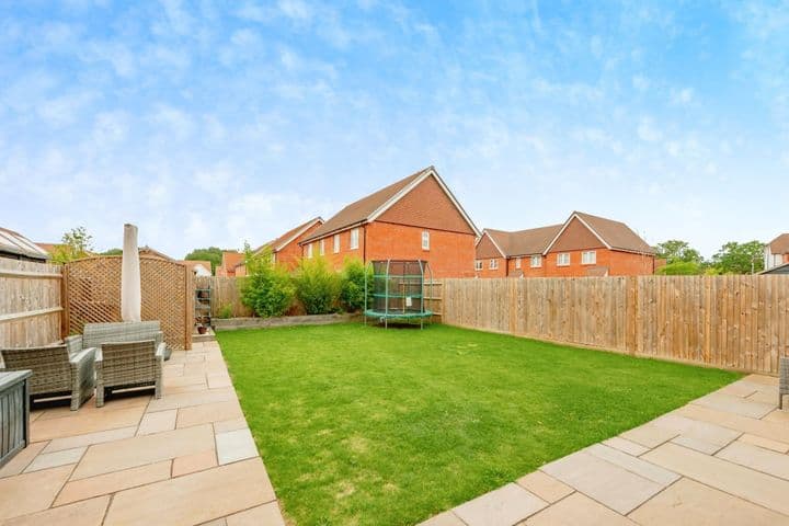 4 bedrooms house for sale in Horley, United Kingdom