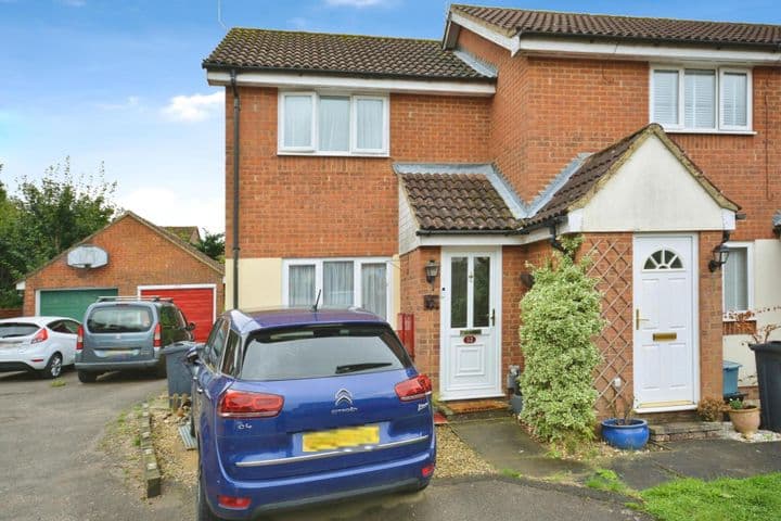 1 bedroom house for sale in Stevenage, United Kingdom