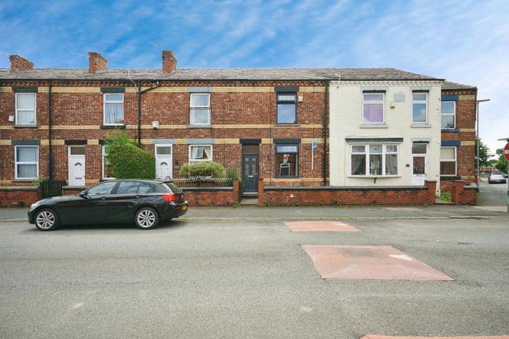 2 bedrooms house for sale in Wigan, United Kingdom