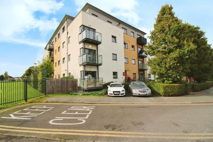 2 bedrooms apartment for sale in Romford, United Kingdom