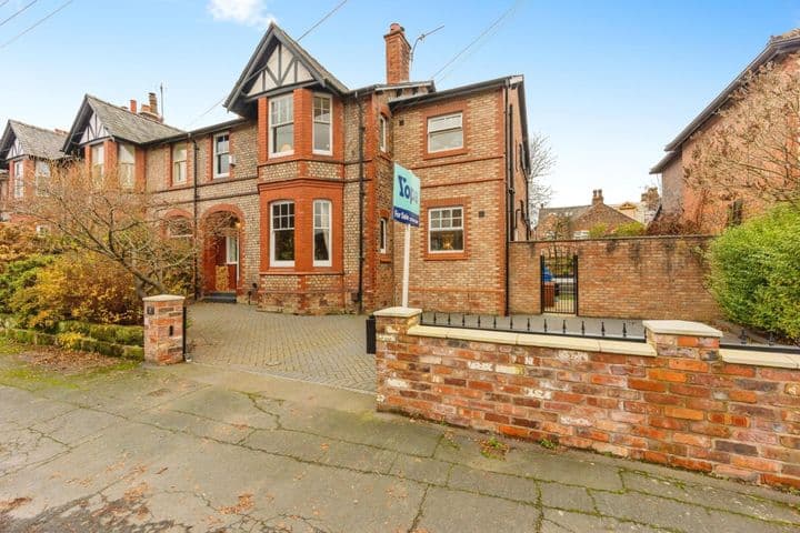 5 bedrooms house for sale in Altrincham, United Kingdom