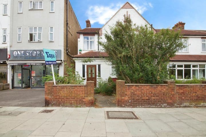 4 bedrooms house for sale in London, United Kingdom