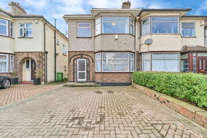 3 bedrooms house for sale in Greenford, United Kingdom