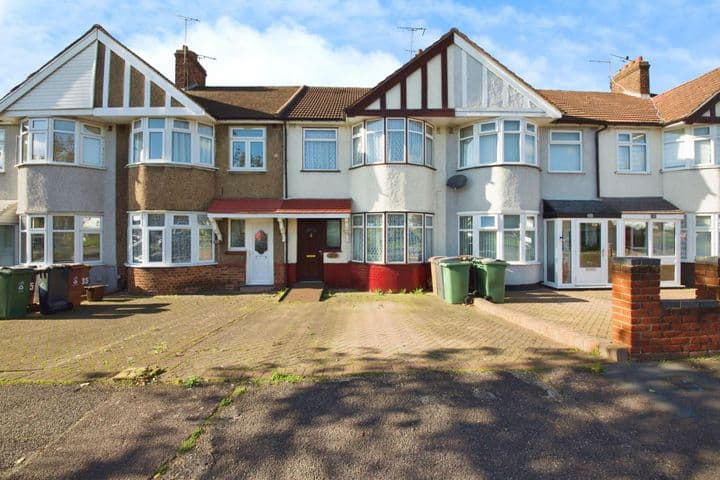 3 bedrooms house for sale in London, United Kingdom