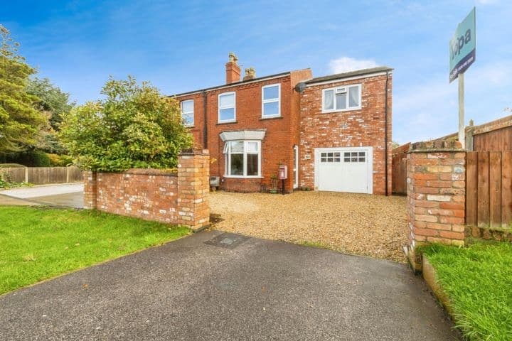 4 bedrooms house for sale in North Hykeham, United Kingdom